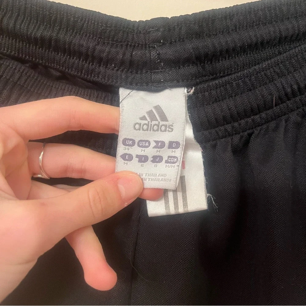 Men’s adidas black basketball shorts size medium